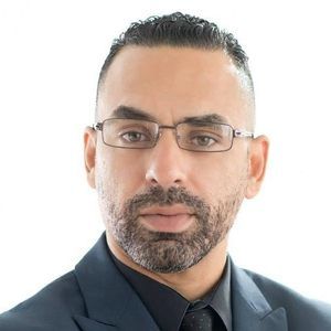 Meet your Posher, Peter